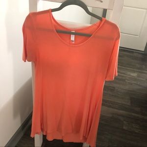 LuLaRoe Perfect Tee